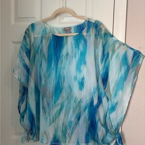Chico’s Blue Abstract Women's Top with side ties size S/M. Excellent condition